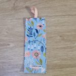 PUNTO DE LIBRO PRIMAVERA AZUL