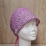 Gorro Quirúrgico Animal Print Fucsia Reutilizable – Hecho a Mano