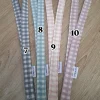 Lanyard Vichy hecho a mano con mosquetón de calidad en varios colores tonos pastel